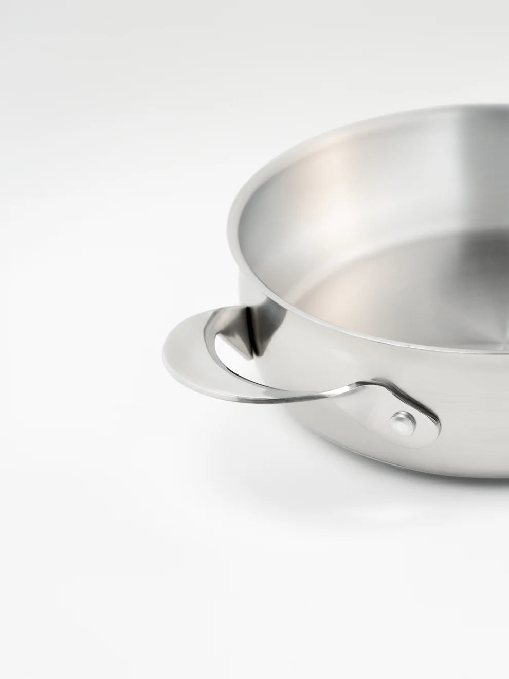 Design Edelstahl-Bräter mit Glasdeckel (Ø 24cm)