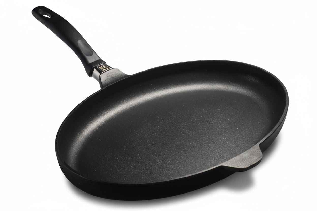 Premium Fischpfanne 5cm hoch (41x27cm) incl. 12-teiligem Fischbesteck - Bratpfanne.DE